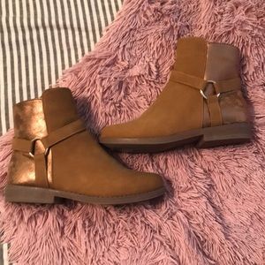 Nicole Miller Brown Ankle Boots